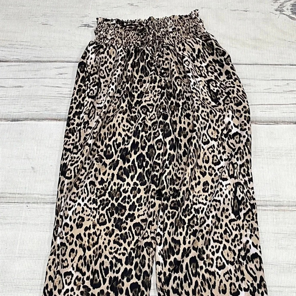 WAYF Pants Elastic Waist Flowy Cheetah Print Brown Black Size Medium M - Picture 4 of 11